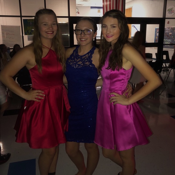 homecoming dress - Picture 3 of 4